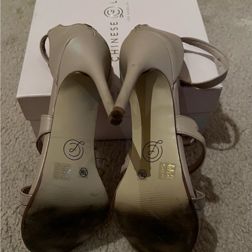 Bone colored strapy sandals - Picture 5 of 7